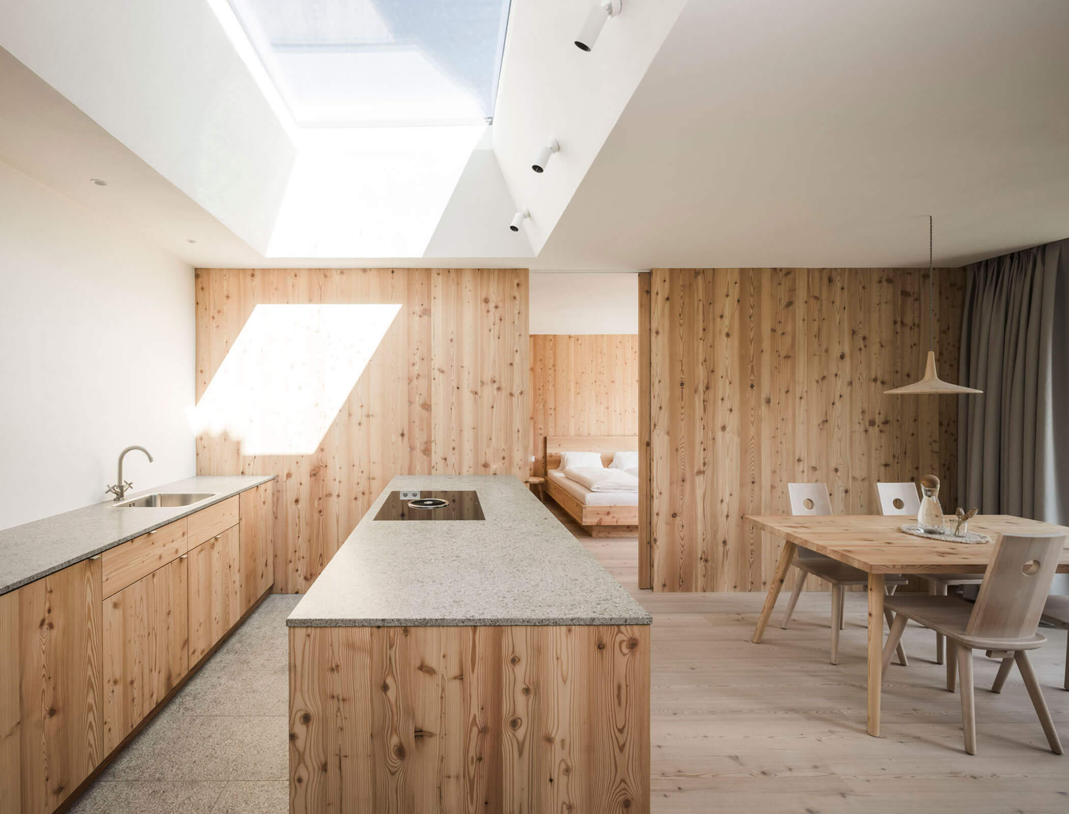 Lodge Diamantidi - Wohnraum mit Küche